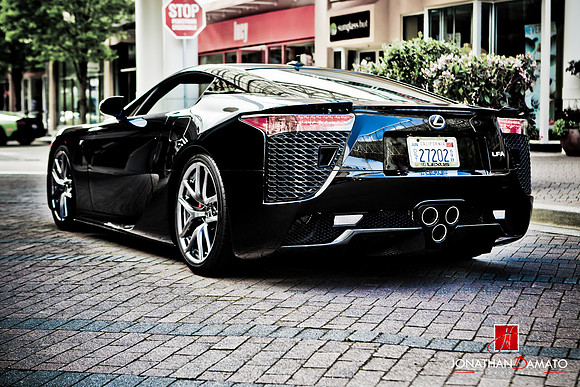 2011 LEXUS LFA