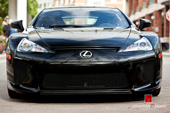 2011 LEXUS LFA