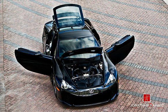 2011 LEXUS LFA
