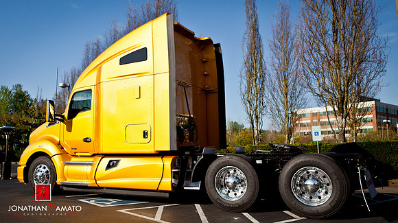 KENWORTH T680 & EXOTICS